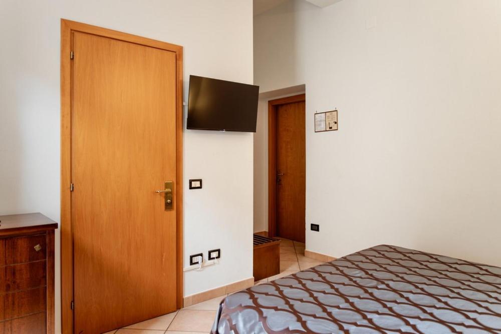 Hotel Rossi Manciano Exterior photo