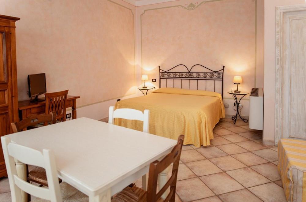 Hotel Rossi Manciano Exterior photo